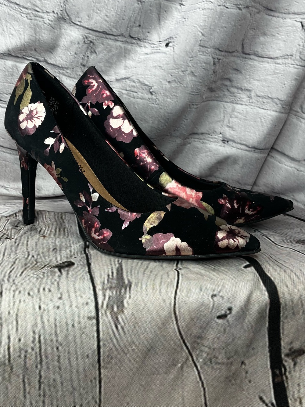 Cyber Coquette Modern Dark Romance Metallic Floral Black Stiletto Pumps 9.5 GUC